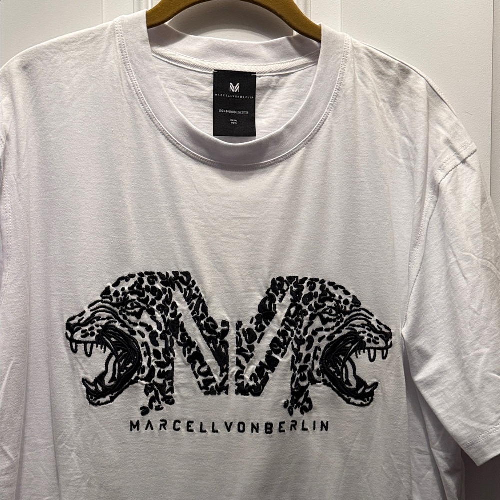 Marcell Von Berlin White Short-Sleeve Graphic Tee